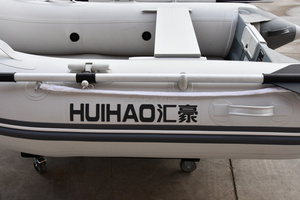 HUIHAO Achetez un grand <span class=keywords><strong>bateau</strong></span> pneumatique pliable de 2,3 m en Hypalon PVC, <span class=keywords><strong>bateau</strong></span> de pêche en aluminium, plancher robuste, haute vitesse, yacht gonflable - Product Image 4