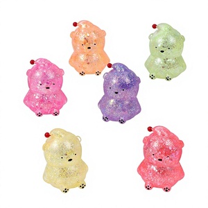 Ours de Noël en plastique en forme d'ours, bonbon de malt anti-stress, jouet de décompression amusant à rebond lent, modèle HQ-2443, direct usine - Product Image 1
