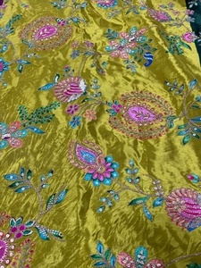 Tela Ligera Personalizada 100% Algodón, Suave, con Estampado Digital, para Confección de Prendas y Vestidos - Product Image 4