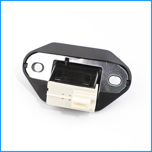 Interrupteur de hayon Lexus 84945-53010 noir, pièce de rechange pour bouton de hayon de voiture de la série IS 06-15 - Product Image 2