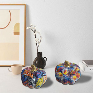 Estatuilla de calabaza artesanal de resina al por mayor para decoración del hogar Tang Cai Decoración de mesa estatua de escultura de resina - Product Image 4