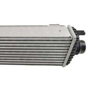 المبرد البيني لمحرك توربو T2H6561 لجاكوار XE XF Pace X250 X260 X760 X761 OEM الجودة - Product Image 3