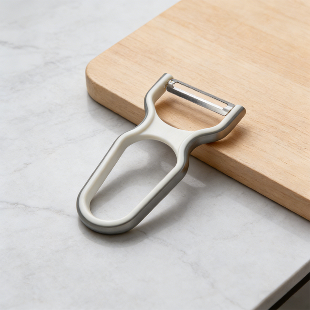 Chef Star Manual Kitchen Vegetable & Fruit Peeler Comfortable Handle Sustainable Stainless Steel + PP Material Kitchen Gadget