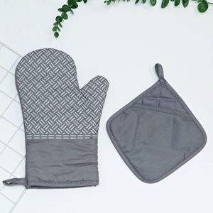 Gants de cuisine et protège-plats extra-épais de qualité supérieure, résistants à la chaleur, en coton avec design en silicone côtelé pour une utilisation en cuisine - Product Image 5