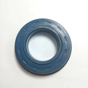 TCN TCV AQ1724 OlL SEAL Guía de rodillos/Sello del eje delantero Kubota Cosechadora/Tractor DC60 34150-11150 Sello de aceite de esqueleto - Product Image 2
