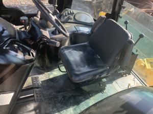 Miniexcavadora JCB 3CX 4WD Winia usada, retroexcavadora, aire acondicionado, rueda en buen estado, incluida la bomba de caja de cambios del cojinete del motor - Product Image 4