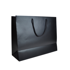 Sacs en papier de luxe noir mat pour le commerce de détail, sacs de shopping en carton avec poignée en ruban, logo personnalisé OEM, vente en gros - Product Image 3