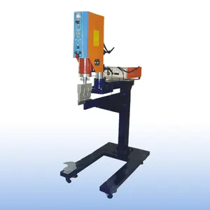 Machine à souder les tôles ondulées par ultrasons Machine à souder les boîtes de roulement pour le soudage des matériaux en PVC plastique