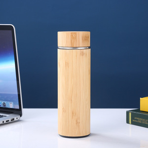 Bouteilles d'eau en bambou avec <span class=keywords><strong>infuseur</strong></span> à <span class=keywords><strong>thé</strong></span>, gobelet en bambou isolé en acier inoxydable - Product Image 4