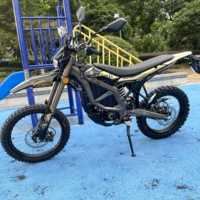 En stock 2026 Ultra Bee 24.5KW Moto tout-terrain pour adultes Surron Power 24500W avec moteur sans balais