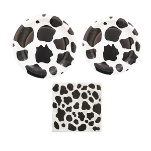 Kit de Décoration de Fête d'Anniversaire Thème Ferme Vache pour Enfants : Assiettes, Gobelets, Guirlande, Nappe et Vaisselle en <span class=keywords><strong>Papier</strong></span> Noir et Blanc - Product Image 3