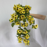 Fleurs artificielles de primula suspendues, résistantes aux UV, plantes de primula multicolores en soie, décoration pour mariage, extérieur, intérieur, véranda