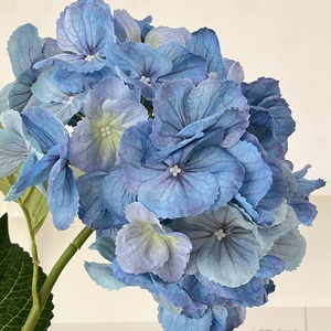 Fleurs artificielles de luxe Diana Hydrangea violettes imprimées en 3D pour la décoration de mariage, accessoires de décoration intérieure, fleurs en soie plastique - Product Image 3