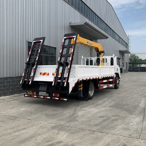 รถบรรทุกติดเครน ISUZU KV100 แบบตรง 4x2 พร้อมบันไดหลังสำหรับขาย - Product Image 4