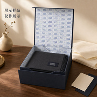 Boîte cadeau noire marine à couvercle rabattable avec texte imprimé pour présentation de cadeaux, emballage de vente au détail, affichage de marque personnalisé et fourniture de cadeaux
