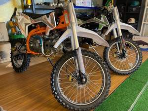 Motocicleta <span class=keywords><strong>de</strong></span> Motocross Profesional <span class=keywords><strong>de</strong></span> Competición <span class=keywords><strong>de</strong></span> 4 <span class=keywords><strong>Tiempos</strong></span>, 100-200 CC, Gasolina/Diésel, <span class=keywords><strong>2</strong></span> <span class=keywords><strong>125</strong></span> CC - Product Image 3