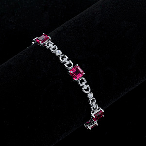 Bracelet en argent 925 avec rubis cultivés, idéal pour les fiançailles romantiques, le quotidien et les fêtes, un cadeau pour surprendre les filles L - Product Image 1