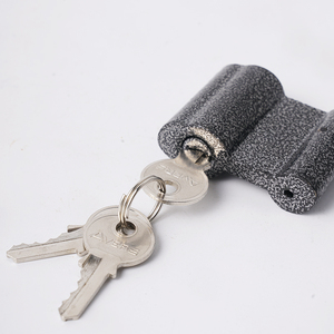 Vente en gros de cadenas de haute qualité OEM <span class=keywords><strong>ODM</strong></span>, cadenas solide, vente chaude en Russie, cadenas noir, 3 clés, étanche, antivol - Product Image 5