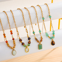 Collier ras du cou ethnique en perles de pierre naturelle avec pendentif en pierre précieuse tendance style INS et chaîne en acier inoxydable