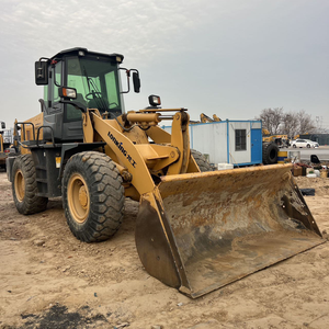 Chargeur frontal Lonking LG833N de 3 tonnes, modèle 2020, presque neuf, d'occasion, fiable, alimenté au diesel, équipement de construction d'origine - Product Image 2