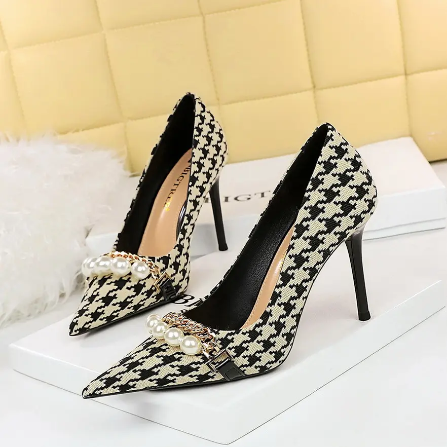 B 7,5 cm und 9,5 cm High Heel Frauen überprüfen Hochzeit Braut schuhe Dame plus Größe überprüfen lässige Party Schuhe