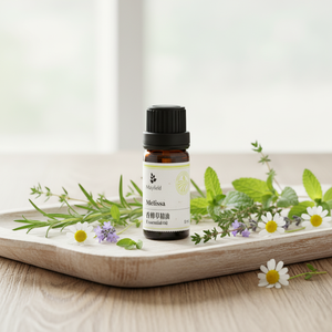 Huile biologique de Melissa Officinalis, Essence apaisante pour la peau pour soulager les démangeaisons et hydrater |   Achat en petite quantité et personnalisable - Product Image 2