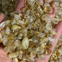 Vente en gros de graviers de cristaux de 7-9 mm, pierres de guérison en vrac, copeaux de cristal de citrine dorée naturelle du Brésil à vendre