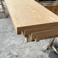 Marches d'escalier en bois dur teinté foncé, taille personnalisée flexible, bois écologique vert et excellente durabilité pour la rénovation des escaliers intérieurs
