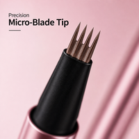 Crayon à sourcils avec pointe de précision pour des sourcils naturellement définis, crée des traits doux comme des mèches de cheveux, fini mat naturel toute la journée