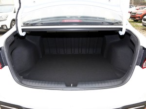 KIA Forte 1.6L Automatica Edizione Style 2019 Berlina Economica Euro VI con Tetto Apribile, Ispezionata, Guida a Sinistra - Product Image 6