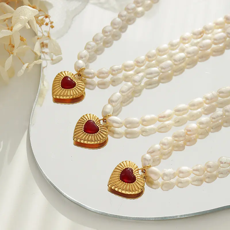 Aimgal Love red agate pendant natural freshwater pearl necklace 316 stainless steel plated with 18k gold