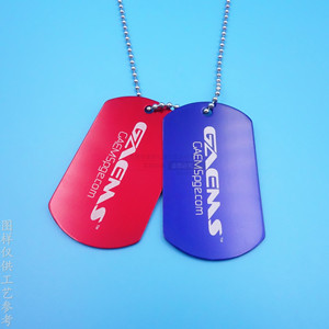 Placas de identificación personalizadas para perros de metal, aleación de aluminio anodizado en colores rojo y azul, diseño geométrico para regalos promocionales - Product Image 2