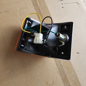 Lámpara de esquina para ISUZU NPR NHR NKR <span class=keywords><strong>R</strong></span> 8-94257411-2 L 8-94257412-2 - Product Image 2