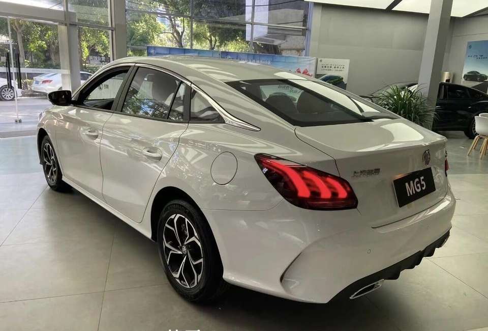 mg5-flagship-2026-2025-voiture-export-algerie-global-edition