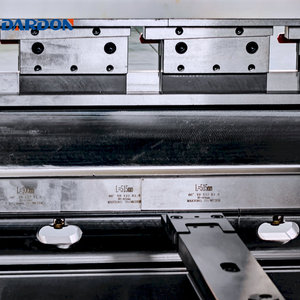 Press 225 Ton 3 Meter, Hydraulic Sheet Metal Bending Machine Automatic Steel Fabrication Heavy Duty Bending - Product Image 1