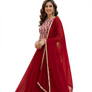 Ensemble Lehenga Choli en Georgette Rouge, longueur ras du sol, avec Blouse Brodée et Dupatta à Bordure Zari et Paillettes, pour occasions de fête, style Bollywood - Product Image 1