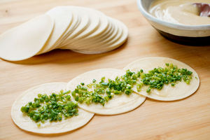 Máquina Laminadora de Masa para Roti Comercial con Motor, Acero Inoxidable 304, Capacidad de 70 Piezas/Minuto - Product Image 5