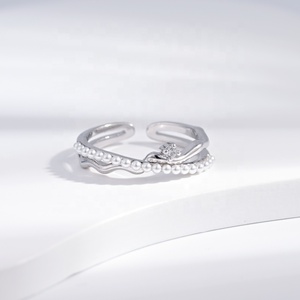 Anillo abierto de plata de ley 925 al por mayor, chapado en oro de 18k, estilo vintage, sencillo y a la moda, ajustable para mujer, con perlas, barato. - Product Image 1