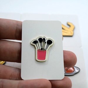 Spille, Distintivi e Adesivi Personalizzati con Stile di Vita e Cultura, Placcati in Smalto e Stampati UV, con Motivi Popcorn, Attrezzature da Costruzione e Tè Turco - Product Image 4