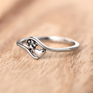 Anello a Forma di Zampa di Gatto e Cuore per Donne, Gioiello Minimalista e Alla Moda per Uso Quotidiano, Regalo - Product Image 3