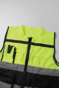 Chaleco DE SEGURIDAD reflectante unisex de alta visibilidad con múltiples bolsillos para trabajos de construcción - Product Image 3