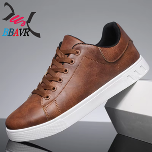 Zapatos de cuero de talla grande para hombre, moda nueva de verano y otoño, zapatos informales con plataforma antideslizantes, zapatos planos con cordones, zapatos de skate - Product Image 1
