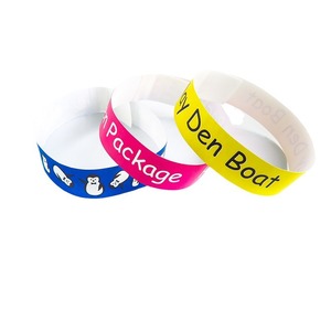 YoYa Disposable Waterproof Folk Art Wristband Custom PP Paper CMYK Printed Novelty 19mm Band Width Events Festivals Promotional