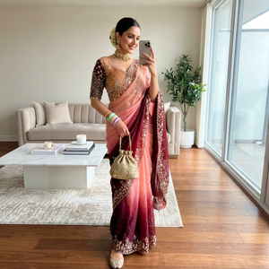Satin de soie pur élégant pour tenue de mariée et de demoiselle d'honneur avec chemisier fantaisie exclusif – Sari féminin très vendu pour les festivals, qui attire l'attention - Product Image 1
