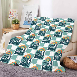 Manta de Franela Mini Personalizada con Estampado de 'Hijo de Papá y Niña de Mamá', Mantas Suaves de Felpa, Regalos para el Día del Padre y de la Madre - Product Image 5