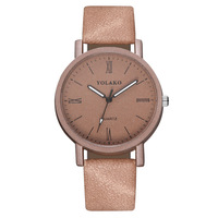 Montre Femme Tendance à Motif Romain, Bracelet en Cuir, Mouvement Quartz, Idéale pour Étudiante, Vente Chaude à l'Export, Direct Usine