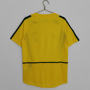 Maillot de football rétro Brésil 2002, version fans, 100 % polyester, respirant, séchage rapide, haute qualité, vente en gros - Product Image 2