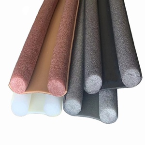 سدادة باب سفلية شريط إغلاق باب سفلي مرن مقاوم للأتربة وإلغاء الضوضاء - Product Image 4