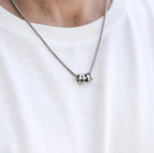 Collier personnalisé en acier inoxydable pour homme, avec perles gravées et breloque baril, cadeau personnalisé avec <span class=keywords><strong>initiales</strong></span> et <span class=keywords><strong>nom</strong></span> de famille - Product Image 3