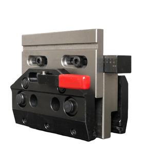 Sistema <span class=keywords><strong>de</strong></span> Sujeción Rápida <span class=keywords><strong>de</strong></span> Alta Precisión FABMAX con 2 <span class=keywords><strong>Tipos</strong></span> <span class=keywords><strong>de</strong></span> Estilo Amada y Estilo Europeo para Máquina <span class=keywords><strong>de</strong></span> Doblado CNC - Product Image 6